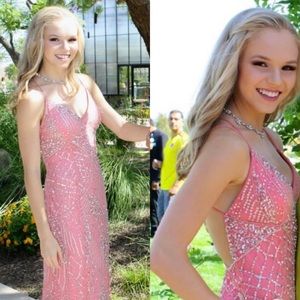 Sting pink sequin gown